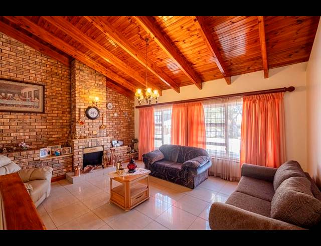 4 BEDROOM HOUSE FOR SALE IN MALABAR